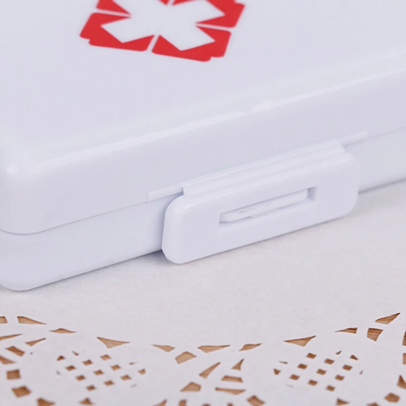 1Pcs Drug Tablet Storage Travel Case Holder Plastic 7 Days Foldable Mini Pill Box Container
1Pcs Drug Tablet Storage Travel Case Holder Plastic 7 Days Foldable Mini Pill Box Container