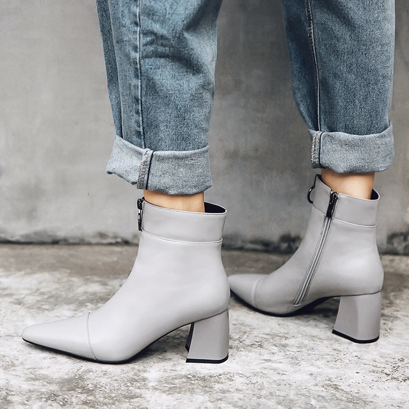 ISNOM High Heels Women Ankle Boots Pointed Toe Zip Footwear Genuine Leather Female Boot Fashion Shoes Woman Spring 2019 New
ISNOM High Heels Women Ankle Boots Pointed Toe Zip Footwear Genuine Leather Female Boot Fashion Shoes Woman Spring 2019 New