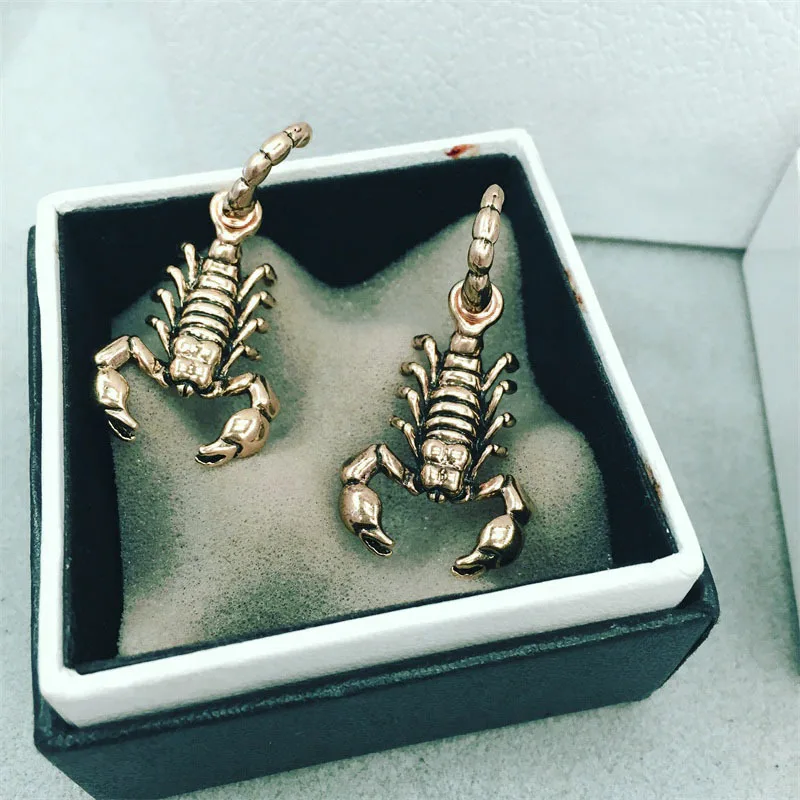 Daisies Vintage Design Animal Punk Style Scorpion Stud Earrings Women Girl Gift Statement Jewelry Accessories
Daisies Vintage Design Animal Punk Style Scorpion Stud Earrings Women Girl Gift Statement Jewelry Accessories