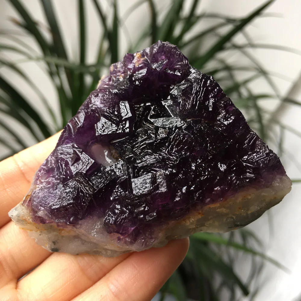 129g High quality Natural COLORFUL quartz CRYSTAL CLUSTER Mineral purple FLUORITE Specimen
129g High quality Natural COLORFUL quartz CRYSTAL CLUSTER Mineral purple FLUORITE Specimen