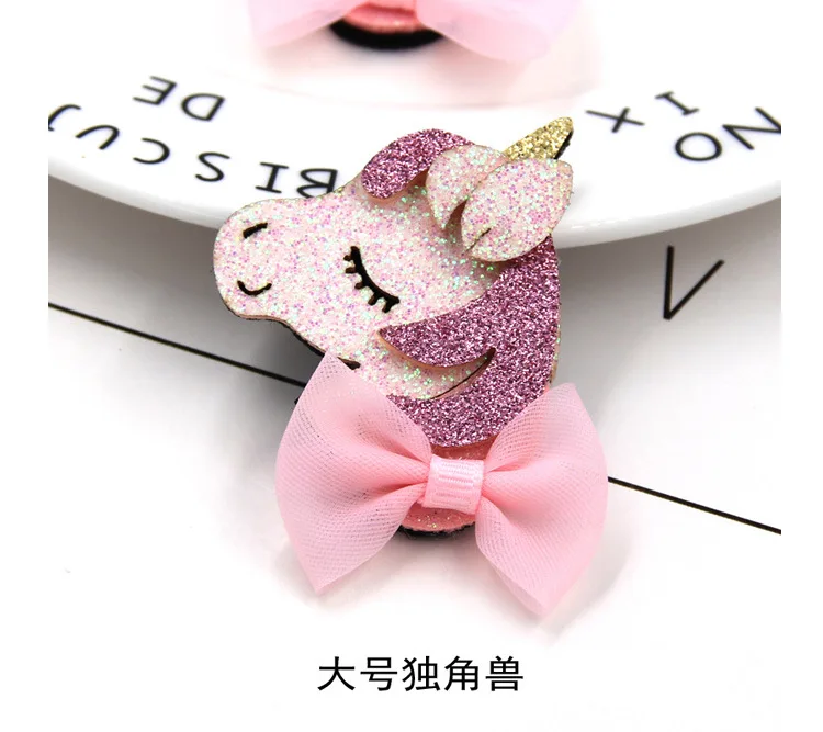 10pcs/lot of Cartoon pink bow unicorn applique stitched on shiny feel cloth patches application of scrapbook accessories
10pcs/lot of Cartoon pink bow unicorn applique stitched on shiny feel cloth patches application of scrapbook accessories