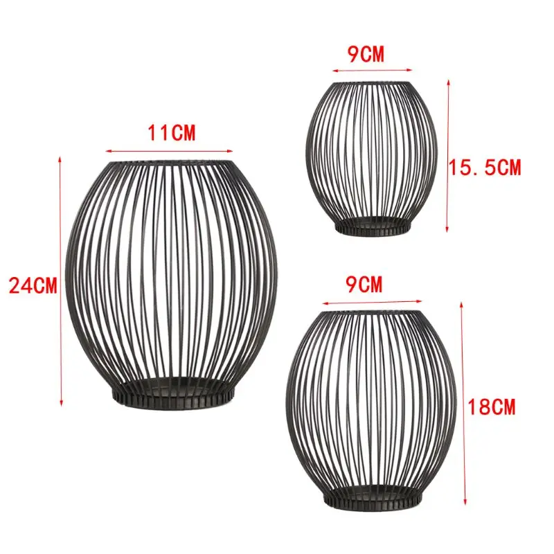 European Style Metal Hollow Out Candle Holder Candlestick Vintage Hanging Lantern for Home Decor Gifts Articles
European Style Metal Hollow Out Candle Holder Candlestick Vintage Hanging Lantern for Home Decor Gifts Articles