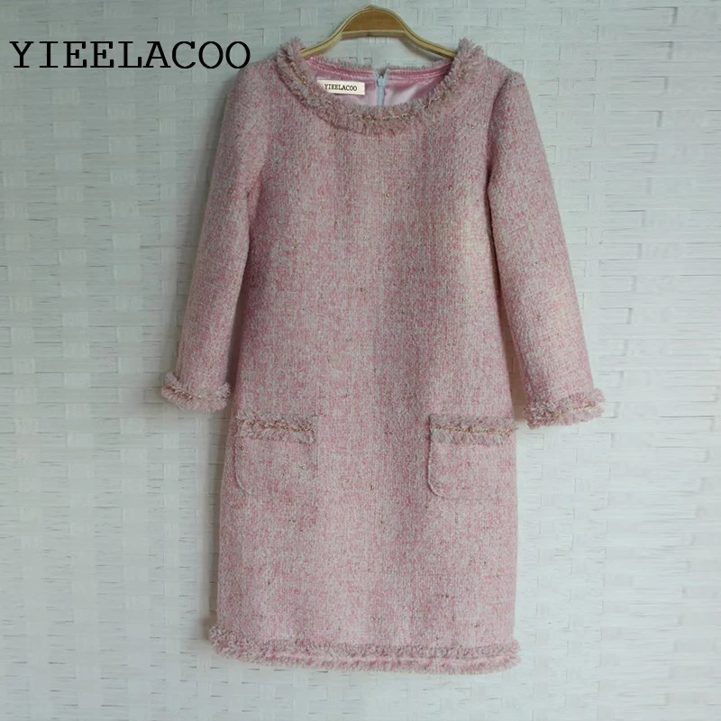 Pink tweed dress 2020 spring / autumn /winter women's dress new hand-set chain flash ladies dress
Pink tweed dress 2020 spring / autumn /winter women's dress new hand-set chain flash ladies dress