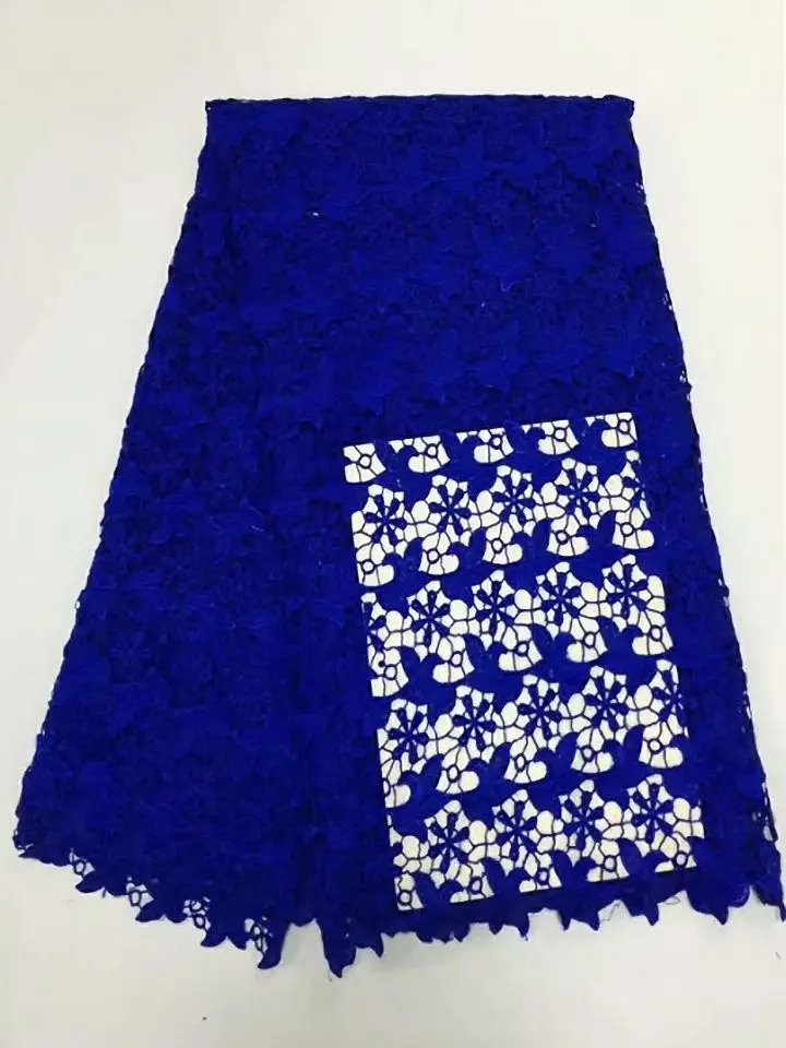 5 Yards/pc New fashion royal blue african water soluble lace embroidery french cord lace fabric for clothes BW146-1
5 Yards/pc New fashion royal blue african water soluble lace embroidery french cord lace fabric for clothes BW146-1