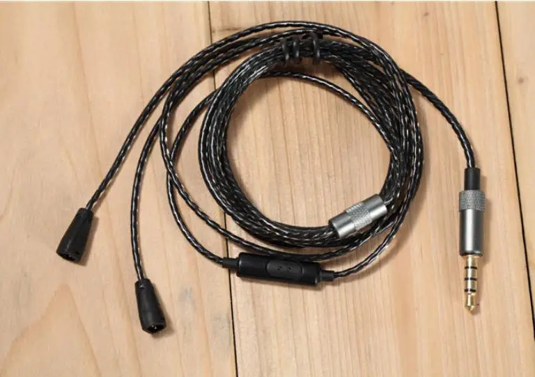 With Mic Remote Volume Earphone Cable For IE8 IE80 1.2m audio cable headphone repair cable free shipping
With Mic Remote Volume Earphone Cable For IE8 IE80 1.2m audio cable headphone repair cable free shipping