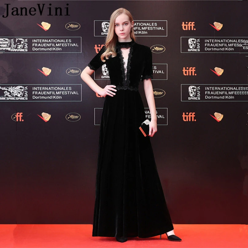 JaneVini Black Velvet Long Bridemaids Dress With Sleeves 2019 Lace Beaded A Line Formal Prom Party Dresses For Wedding Guest
JaneVini Black Velvet Long Bridemaids Dress With Sleeves 2019 Lace Beaded A Line Formal Prom Party Dresses For Wedding Guest