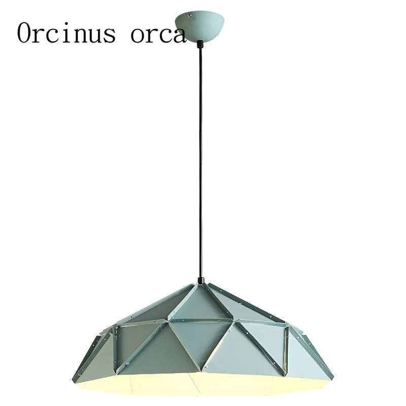 Nordic modern minimalist iron chandeliers restaurants bars creative personality post-modern single head Chandelier free shipping
Nordic modern minimalist iron chandeliers restaurants bars creative personality post-modern single head Chandelier free shipping