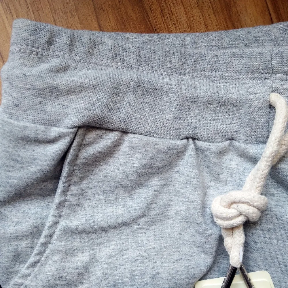 New 2020 Summer Shorts Women High Waist 100%Cotton High-Quality Plus Size Fit Casual One-Third Length Female Clothing
New 2020 Summer Shorts Women High Waist 100%Cotton High-Quality Plus Size Fit Casual One-Third Length Female Clothing