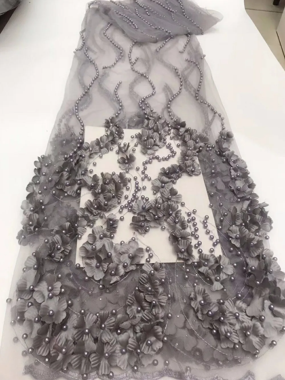 Free shipping (5yards/pc) Latest pink tulle lace fabric 3D flowers appliqued French net lace fabric with beads for dress ZXN15
Free shipping (5yards/pc) Latest pink tulle lace fabric 3D flowers appliqued French net lace fabric with beads for dress ZXN15