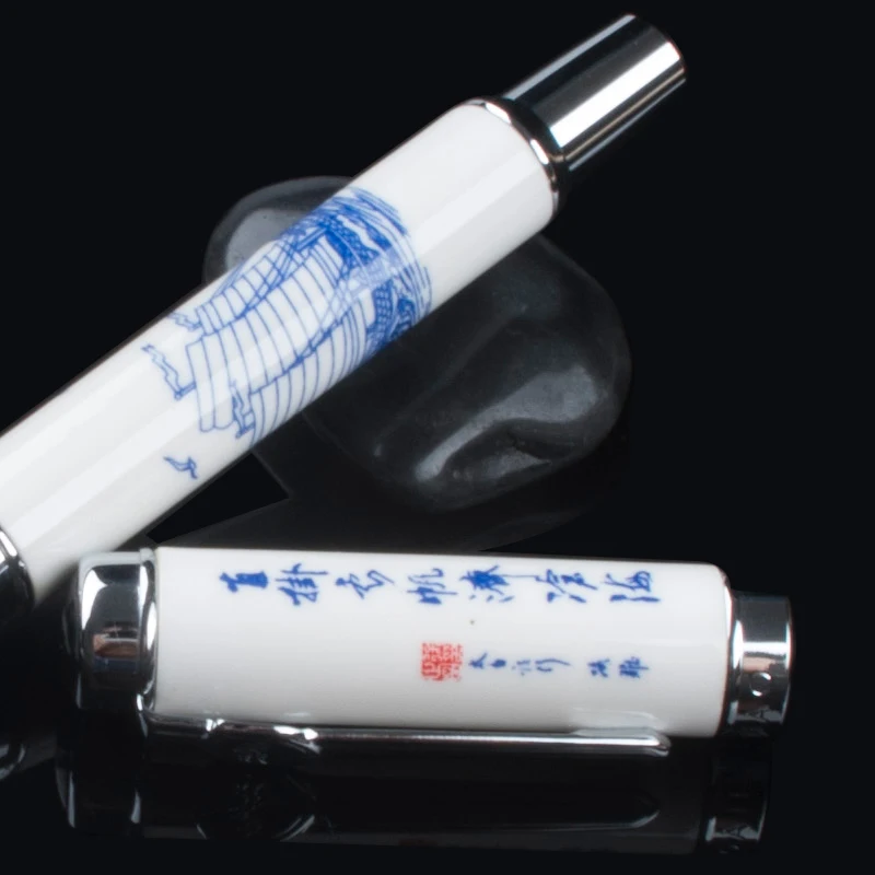 Jin Hao 950 ink + pen blue and white porcelain sailing school ink Fountain Pen gift box
Jin Hao 950 ink + pen blue and white porcelain sailing school ink Fountain Pen gift box