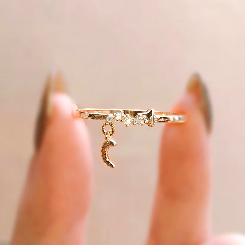 Ladies honorable yellow lovely slim star moon modeling inlaid crystal birthday ring, charming ornament, suitable for the party
Ladies honorable yellow lovely slim star moon modeling inlaid crystal birthday ring, charming ornament, suitable for the party