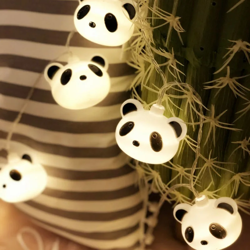 40 LED Fairy Cartoon Panda Battery Operated String Lights 6M luces LED Decoration For Christmas Garland New Year guirlande
40 LED Fairy Cartoon Panda Battery Operated String Lights 6M luces LED Decoration For Christmas Garland New Year guirlande