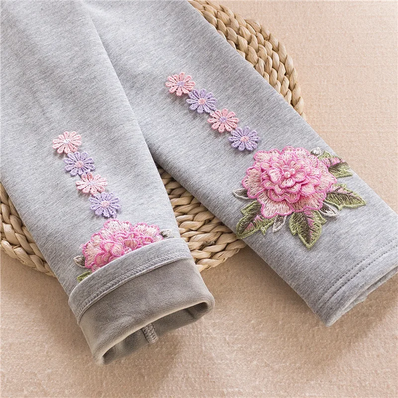 Autumn Winter Baby Girls Leggings Warm Baby Child Kids Legging Pants Flower embroidery 2 3 4 5 6 7 8 9 10 11 12Years Old
Autumn Winter Baby Girls Leggings Warm Baby Child Kids Legging Pants Flower embroidery 2 3 4 5 6 7 8 9 10 11 12Years Old