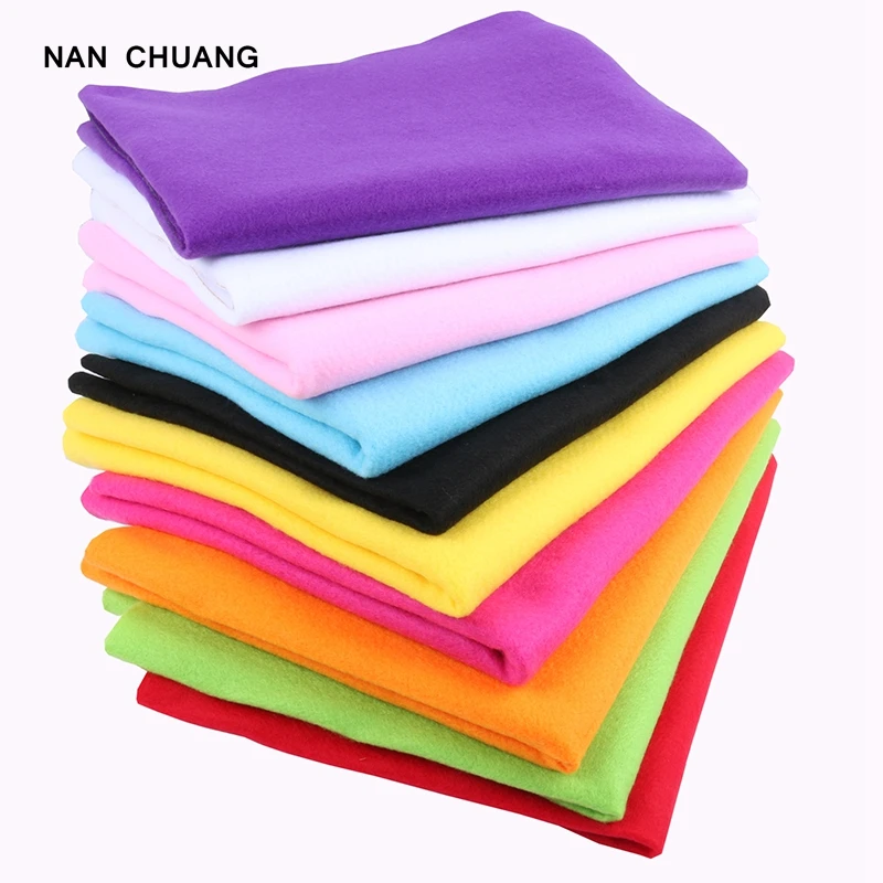 Nanchuang 1.5mm Thickness Non Woven Polyester Soft Felt For DIY Home Decoration Handmade Nonwoven Material For Children 45x90cm
Nanchuang 1.5mm Thickness Non Woven Polyester Soft Felt For DIY Home Decoration Handmade Nonwoven Material For Children 45x90cm