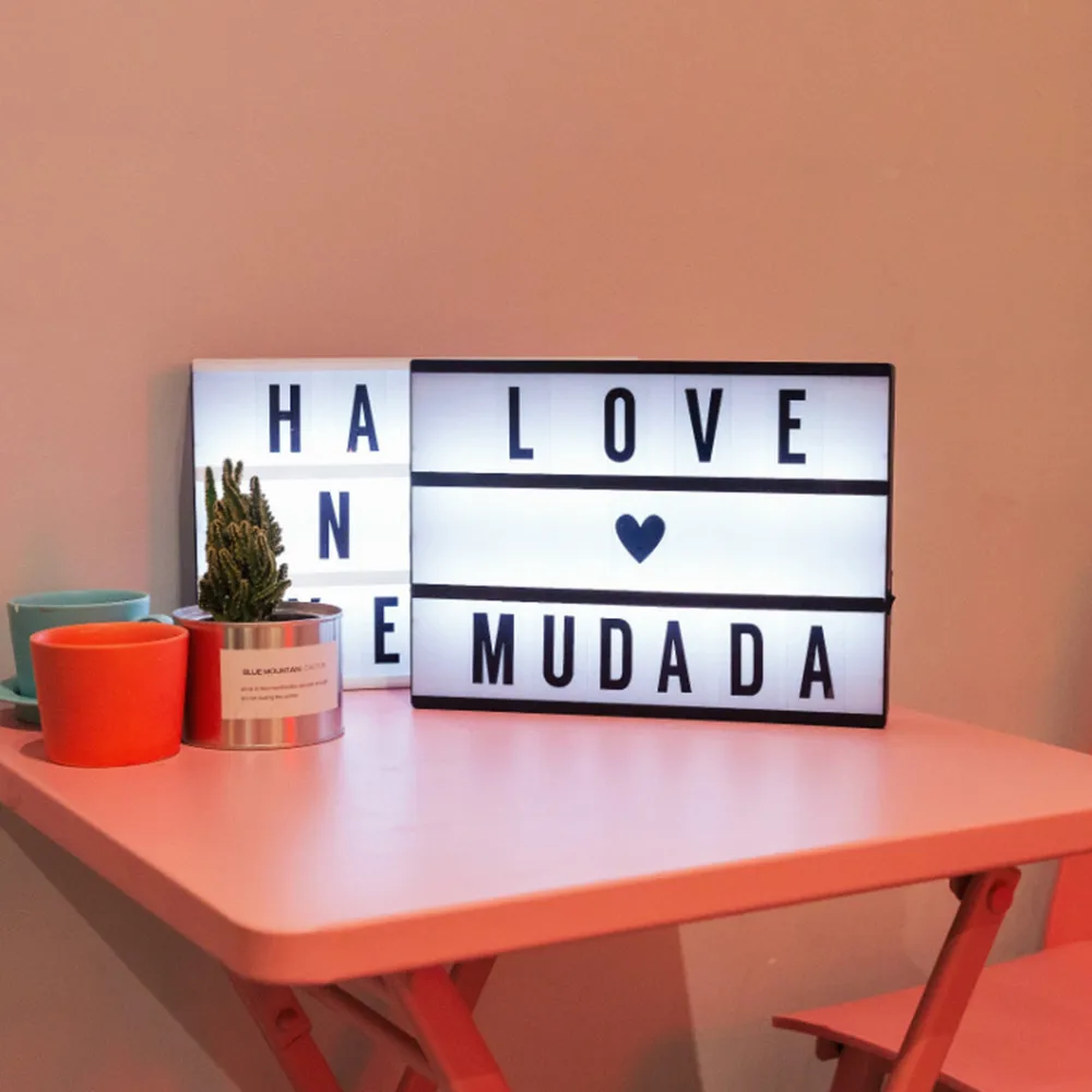 Letter Card Desk Table Lamp with 90 Letters DIY A4 Message Board LED Night Light USB Battery Powered Bedroom Bedside Lamp Gift
Letter Card Desk Table Lamp with 90 Letters DIY A4 Message Board LED Night Light USB Battery Powered Bedroom Bedside Lamp Gift