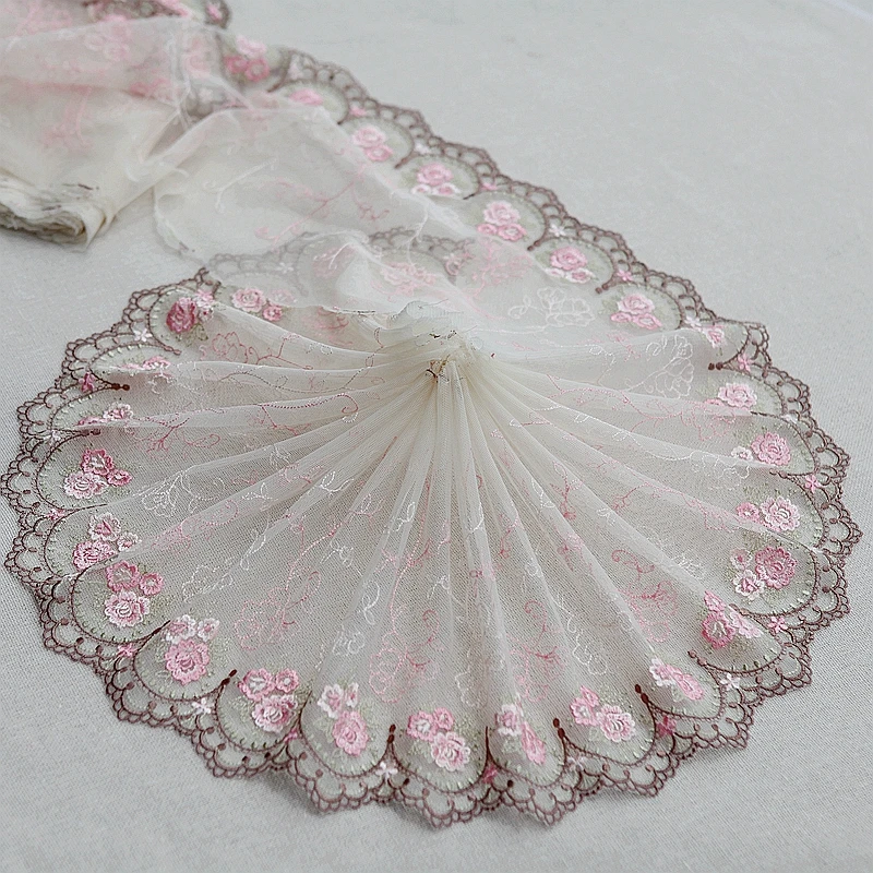 Embroidered Pink Lace Trim 2Yard/Lot Lace Ribbon Fabric Handcraft Embroidered Sewing DIY Costume Lace Decoration 19613
Embroidered Pink Lace Trim 2Yard/Lot Lace Ribbon Fabric Handcraft Embroidered Sewing DIY Costume Lace Decoration 19613