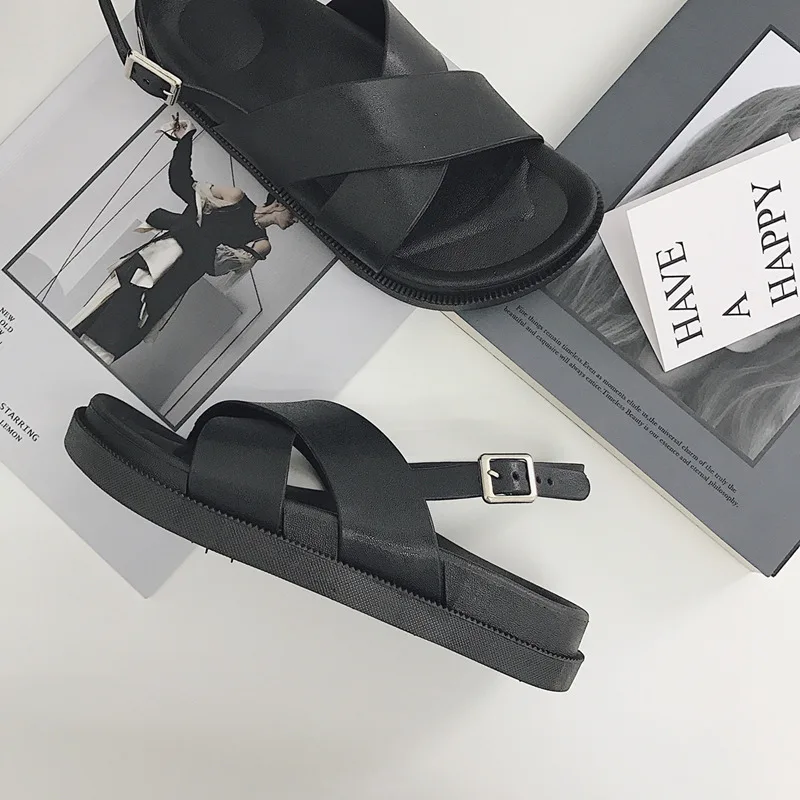 Vogue Summer Women Rubber Shoes Outside Flat Form Sandals Beach Babouche Non-slip Cool Black Sandals College Style Chaussures
Vogue Summer Women Rubber Shoes Outside Flat Form Sandals Beach Babouche Non-slip Cool Black Sandals College Style Chaussures