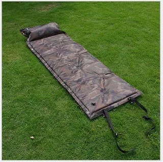 Outdoor portable splicing folding single with pillow air bed Camouflage automatic inflatable moisture-proof sleeping pad
Outdoor portable splicing folding single with pillow air bed Camouflage automatic inflatable moisture-proof sleeping pad
