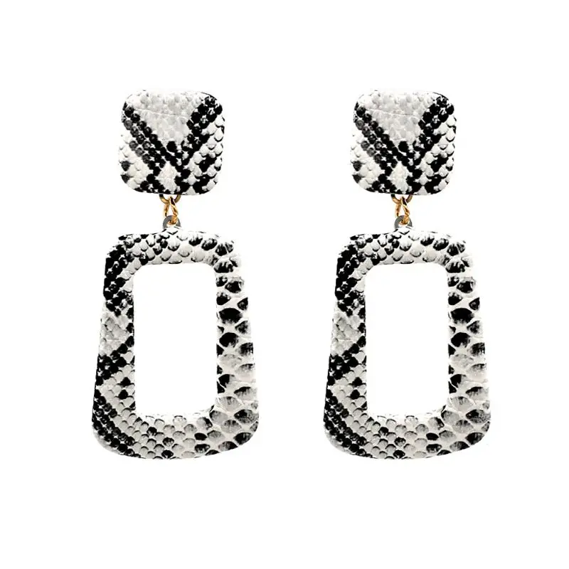 Women's Snakeskin Print Drop Dangle Earrings Geometric Leather Statement Jewelry
Women's Snakeskin Print Drop Dangle Earrings Geometric Leather Statement Jewelry