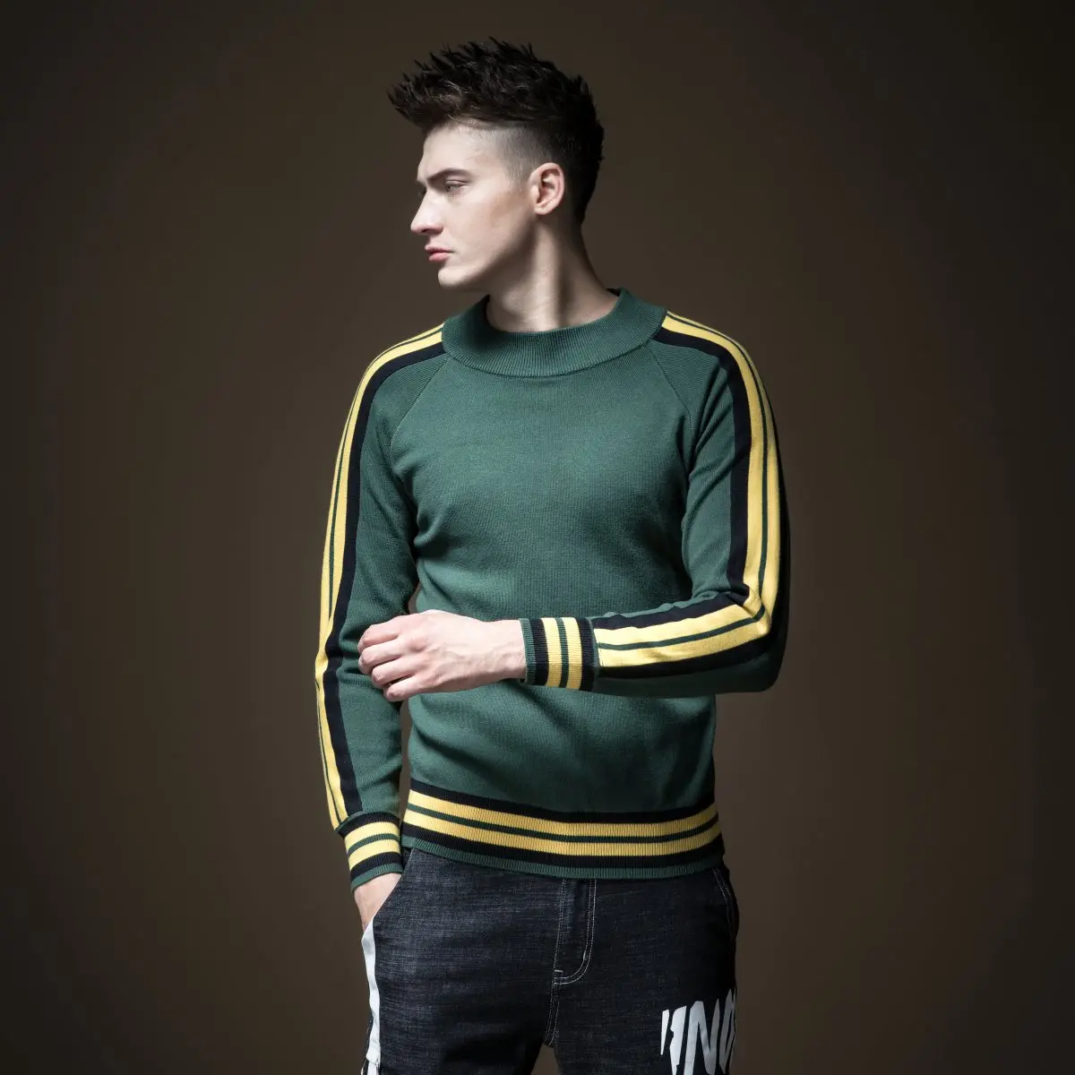 2019 Regular Long Mens Sale No Pinli Product Made Fall New Men's Cultivate Morality Round Collar Stripe Knit Sweater B183210518
2019 Regular Long Mens Sale No Pinli Product Made Fall New Men's Cultivate Morality Round Collar Stripe Knit Sweater B183210518
