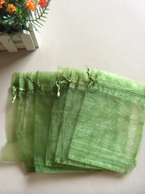 Free Shipping 200pcs/lot Army Green 13x18cm Christmas Wedding Gift Bags Jewelry Bags Gift packing Pouches
Free Shipping 200pcs/lot Army Green 13x18cm Christmas Wedding Gift Bags Jewelry Bags Gift packing Pouches