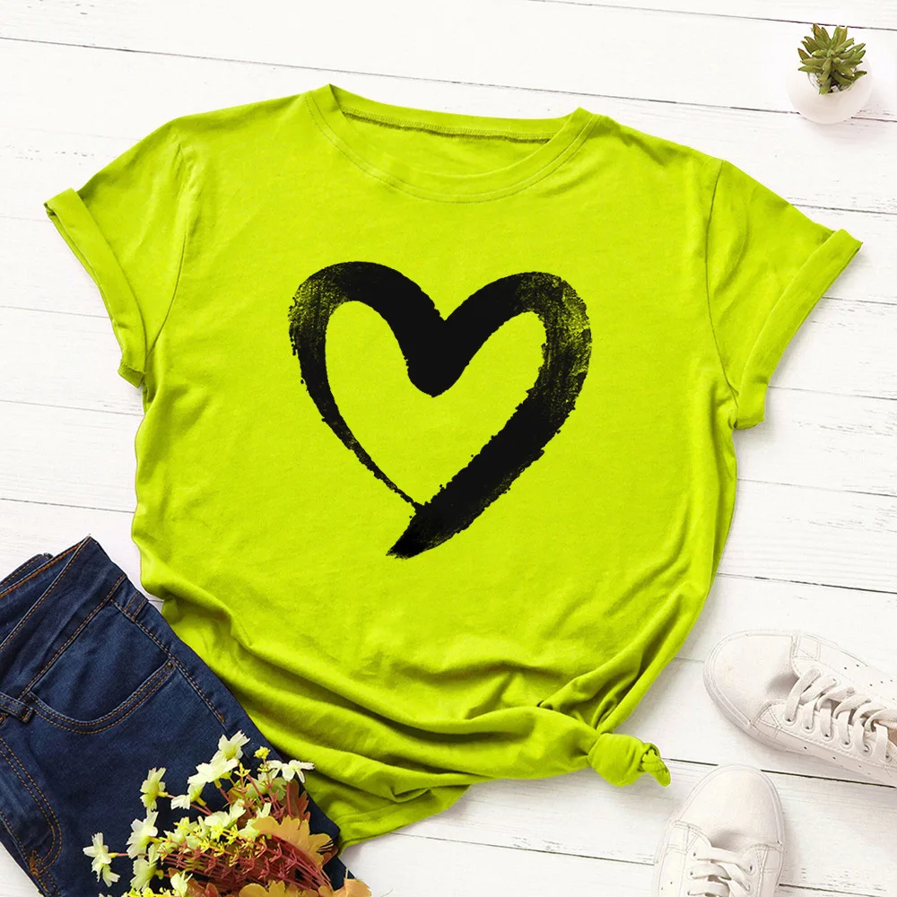 Spring and summer new style Ink heart pattern round neck cotton t-shirt fashion and casual cotton short sleeves
Spring and summer new style Ink heart pattern round neck cotton t-shirt fashion and casual cotton short sleeves