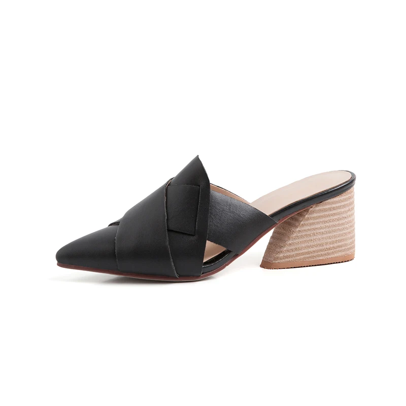 Thick Medium Heels Slippers Women Summer 2019 New Fashion Ladies Pointed Toe Mules Shoes Leather Slides Unusual Shoe Footwear
Thick Medium Heels Slippers Women Summer 2019 New Fashion Ladies Pointed Toe Mules Shoes Leather Slides Unusual Shoe Footwear