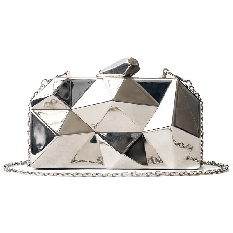 Fashion geometric three-dimensional metal chain ladies handbag evening bag day clutches mini purse wedding party bag
Fashion geometric three-dimensional metal chain ladies handbag evening bag day clutches mini purse wedding party bag
