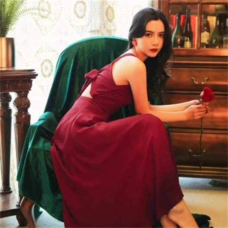 Fashion dress Female spring /autumn New High quality Seaside holiday halter strap dress women
Fashion dress Female spring /autumn New High quality Seaside holiday halter strap dress women