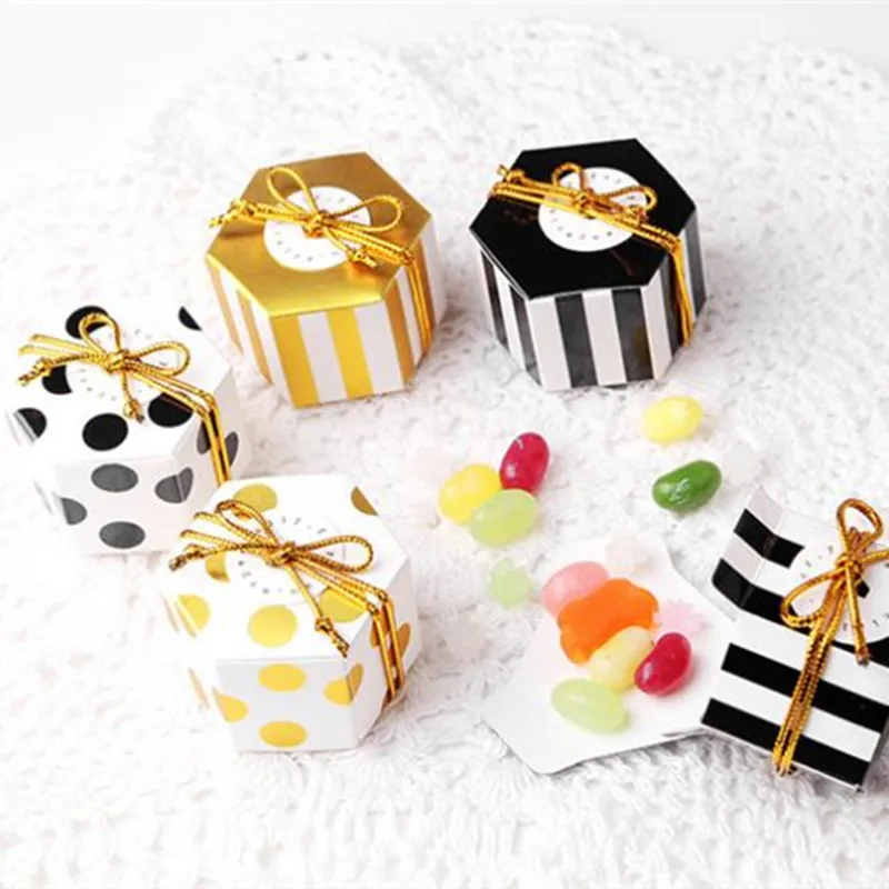 10pcs Stripe/Dots Golden Black Bronzing Color Hexagon Chocolate Box Dragee Candy Box Baking Package Wedding Party Decorations
10pcs Stripe/Dots Golden Black Bronzing Color Hexagon Chocolate Box Dragee Candy Box Baking Package Wedding Party Decorations