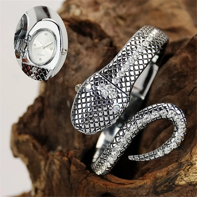 2018 Luxury Brand G&D Women's Bracelet Watches Quartz Wristwatches Fashion Creative Ladies Dress Watches Silver relogio feminino
2018 Luxury Brand G&D Women's Bracelet Watches Quartz Wristwatches Fashion Creative Ladies Dress Watches Silver relogio feminino
