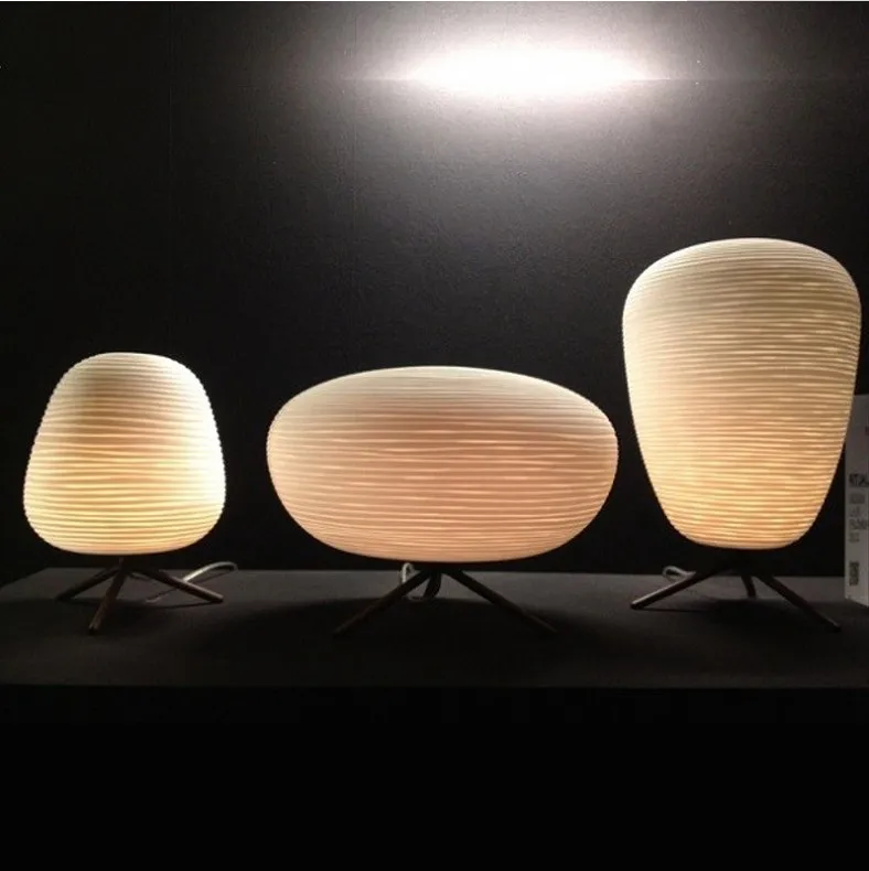 Glass Gold Table Lamp Creative Office Table Lamp Nordic Modern Minimalist Post-modern table lamp Home Bedroom Study Room
Glass Gold Table Lamp Creative Office Table Lamp Nordic Modern Minimalist Post-modern table lamp Home Bedroom Study Room