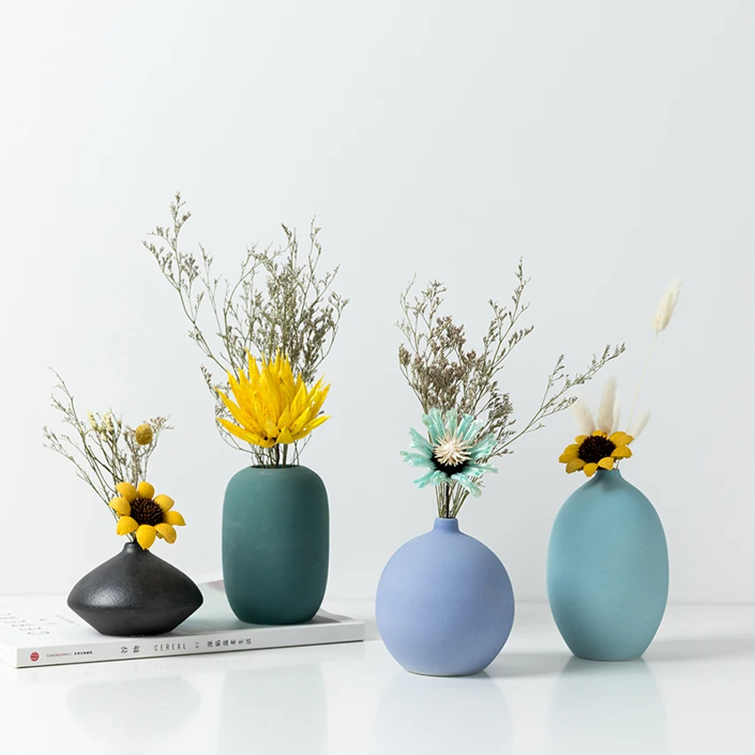 Morden Colorful Ceramic Vase Chinese Arts And Crafts Contracted Porcelain Flower Bottle Creative Wedding Gifts Home Decoration
Morden Colorful Ceramic Vase Chinese Arts And Crafts Contracted Porcelain Flower Bottle Creative Wedding Gifts Home Decoration