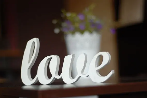 free shipping Love sign wooden wall decor wedding or home decoration interior signs painted white wood letters
free shipping Love sign wooden wall decor wedding or home decoration interior signs painted white wood letters