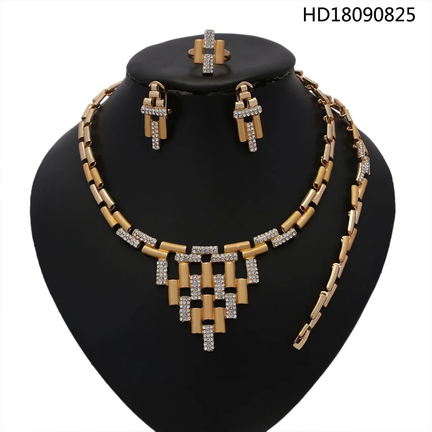 Yulaili High Quality Crystal Choker Necklace Bracelet Stud Earrings Ring Trendy Accessories For Women African Jewelry Sets
Yulaili High Quality Crystal Choker Necklace Bracelet Stud Earrings Ring Trendy Accessories For Women African Jewelry Sets