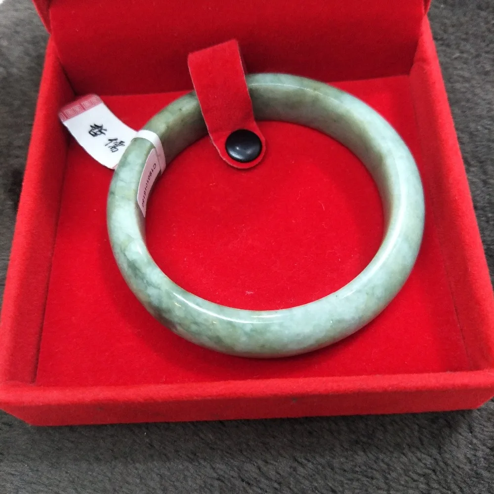 Zheru Jewelry Pure Natural Jadeite Bracelet Natural Green + Double Color 54-62mm Female Princess Bracelet A Class A National Cer
Zheru Jewelry Pure Natural Jadeite Bracelet Natural Green + Double Color 54-62mm Female Princess Bracelet A Class A National Cer