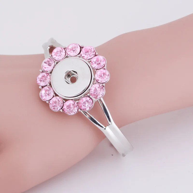 high quality Hot Rhinestone 071 flowers Interchangeable Bracelet&Bangles 18mm snap button Charms Metal Bracelets For Women gift
high quality Hot Rhinestone 071 flowers Interchangeable Bracelet&Bangles 18mm snap button Charms Metal Bracelets For Women gift