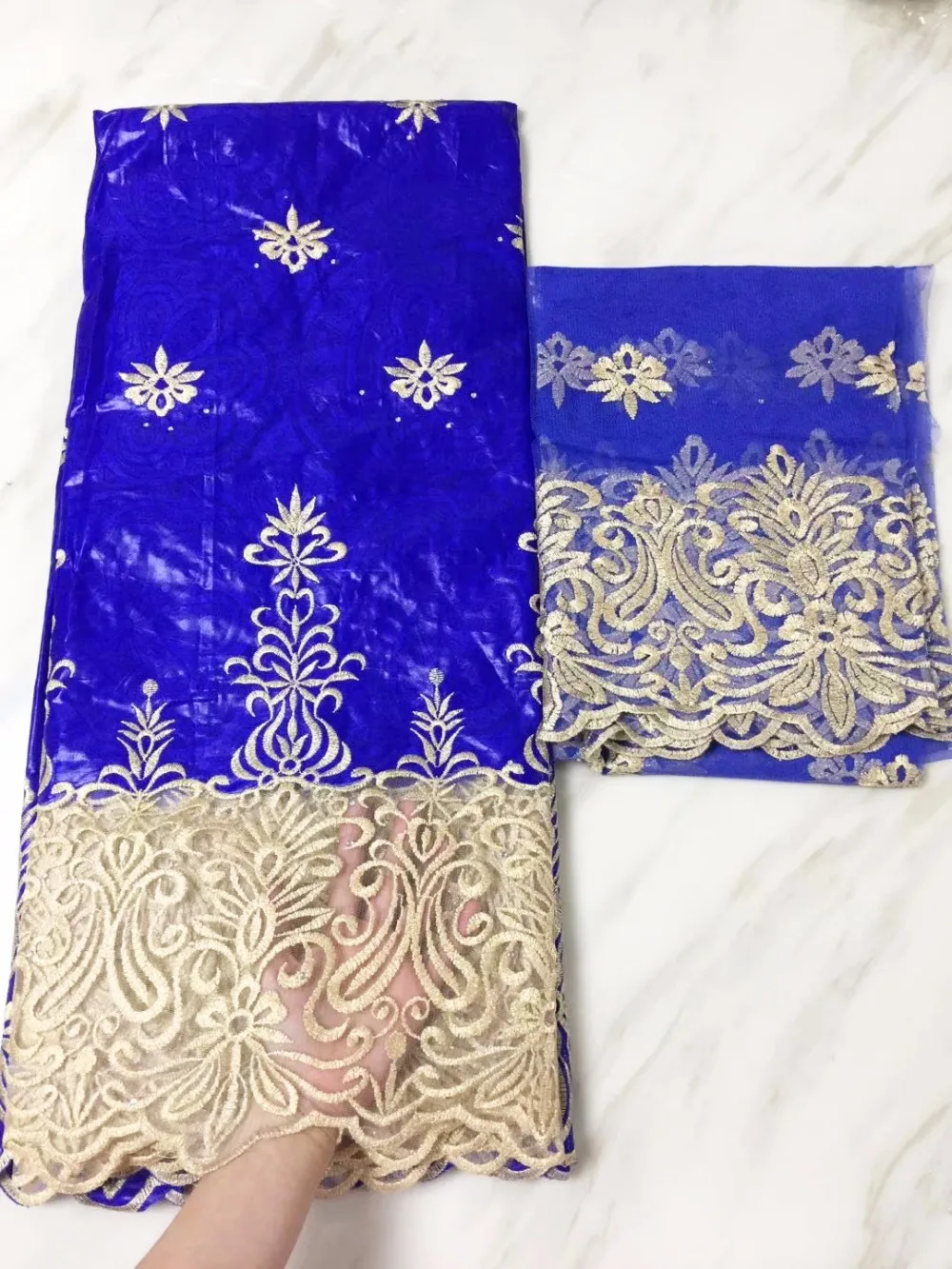Black lace material bazin riche getzner brode brode nigerian lace fabric 2018 high quality lace with bead7yard/lot PLL-3
Black lace material bazin riche getzner brode brode nigerian lace fabric 2018 high quality lace with bead7yard/lot PLL-3