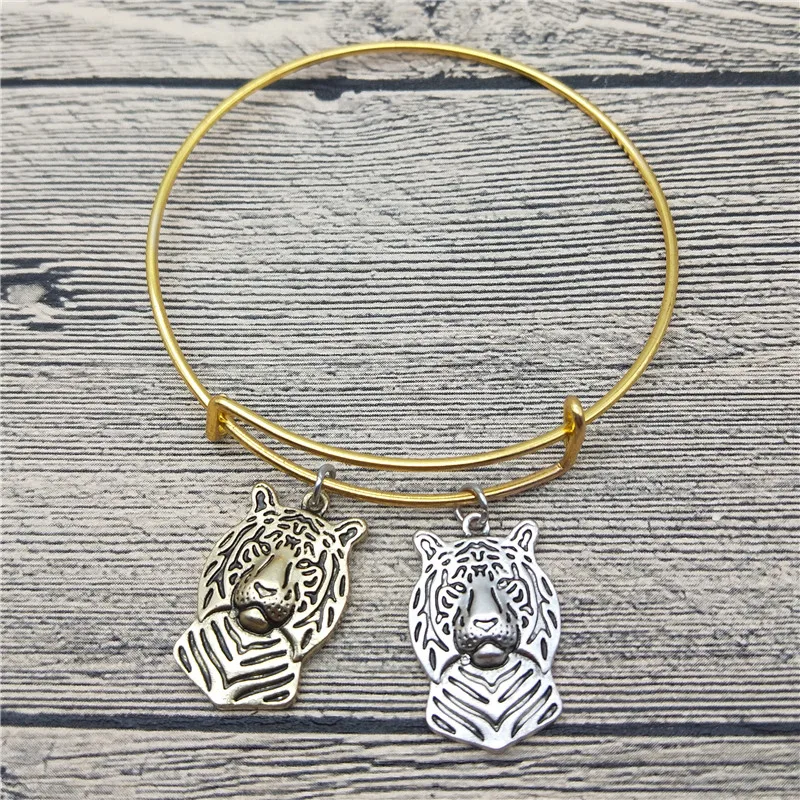 Trendy New Retro Tiger Bangles Cute Retro Tiger Bangles Bracelets Fashion Animal Pet Jewellery
Trendy New Retro Tiger Bangles Cute Retro Tiger Bangles Bracelets Fashion Animal Pet Jewellery