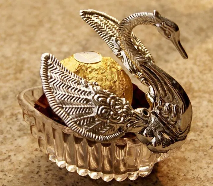 Free shipping 24 pcs/lot Romantic swan candy box, wedding candy box, creative personality gift box -Sillver and GLOD
Free shipping 24 pcs/lot Romantic swan candy box, wedding candy box, creative personality gift box -Sillver and GLOD