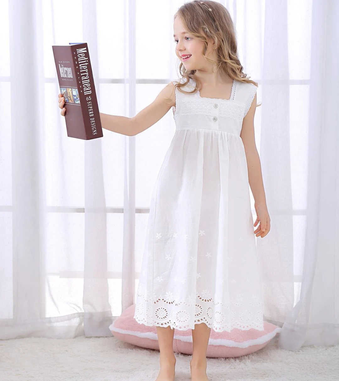 2020 Summer Short Sleeve Embroidery Lace Girls Princess Night Gown Girls' Cotton White Nightgowns Pajamas Girls Dress
2020 Summer Short Sleeve Embroidery Lace Girls Princess Night Gown Girls' Cotton White Nightgowns Pajamas Girls Dress