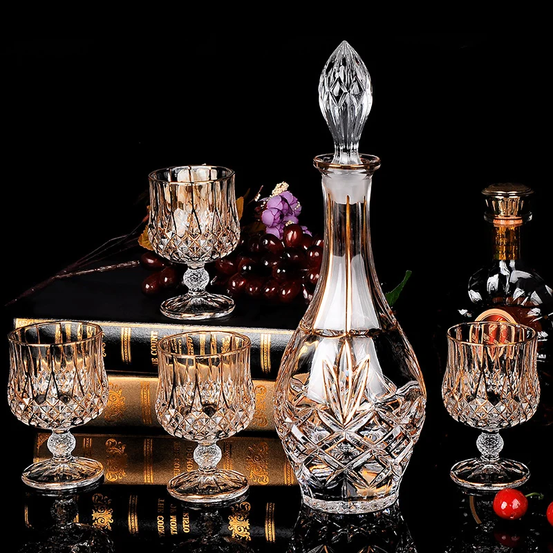 Crystal glass red wine glass whiskey brandy glass and cup wine bottle decanter creative barwarer Household drinkware gift set
Crystal glass red wine glass whiskey brandy glass and cup wine bottle decanter creative barwarer Household drinkware gift set