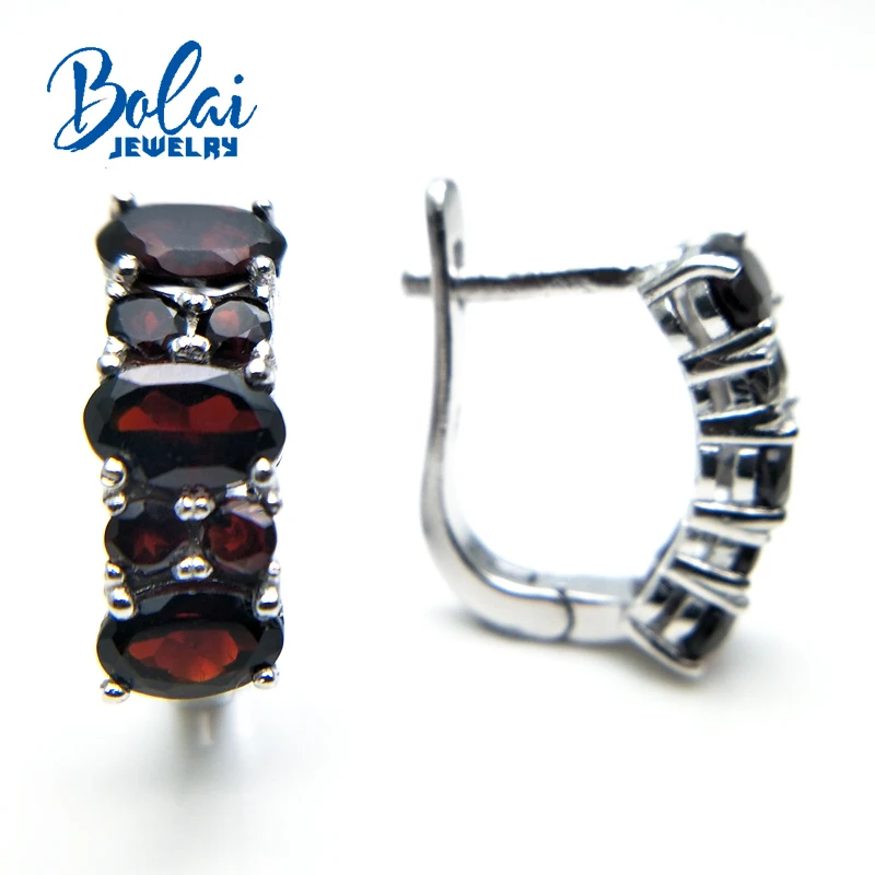 Bolaijewelry,2019 Hot new product Natural garnet gemstone clasp simple special earring 925 sterling silver fine jewelry women
Bolaijewelry,2019 Hot new product Natural garnet gemstone clasp simple special earring 925 sterling silver fine jewelry women