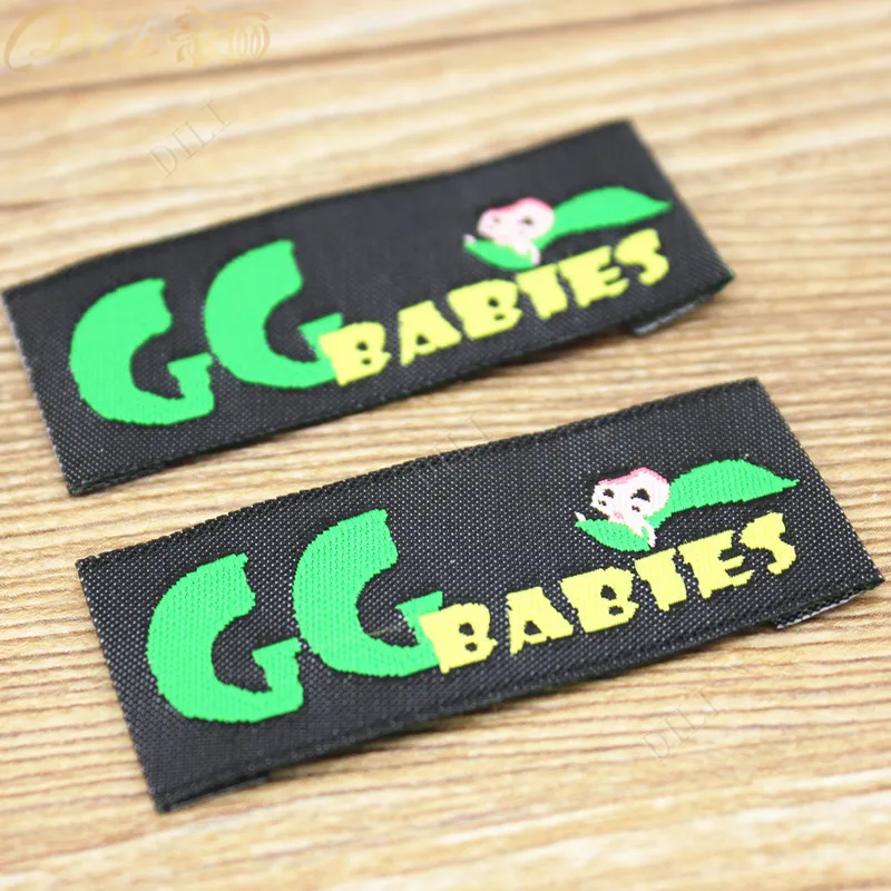 Customized Woven Labels/Logo/Printed Clothing/Bag/Shoes Label Embroidered Main Label tag 2000pcs/lot
Customized Woven Labels/Logo/Printed Clothing/Bag/Shoes Label Embroidered Main Label tag 2000pcs/lot