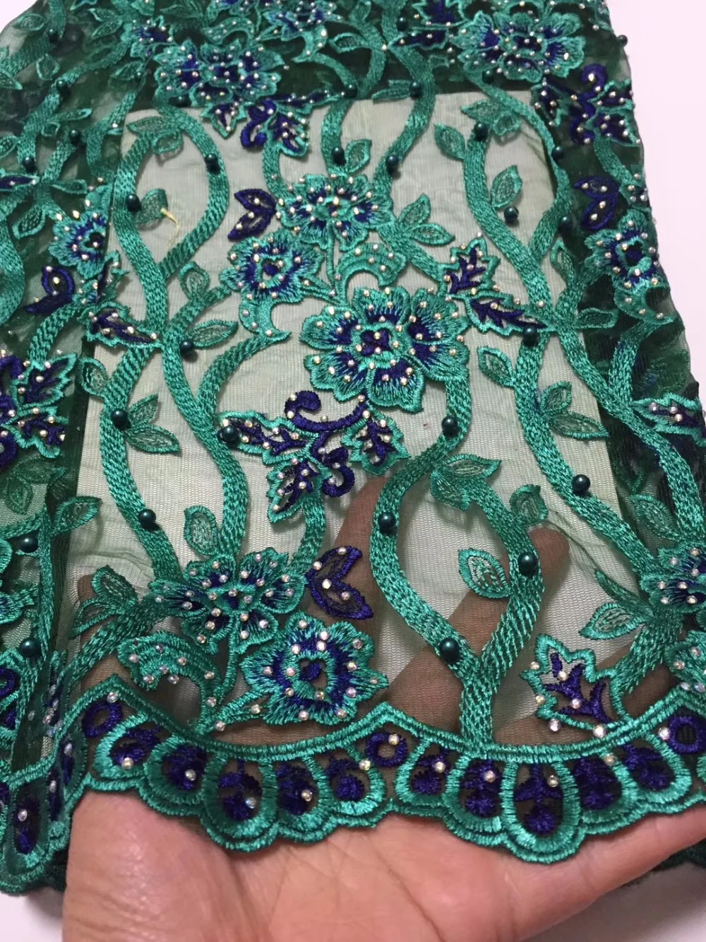 Rhinestones African Lace Fabric 2019 High Quality Lace, Pearls Embroidery Tulle Lace Fabric, African Lace Wedding 5 Yards C01
Rhinestones African Lace Fabric 2019 High Quality Lace, Pearls Embroidery Tulle Lace Fabric, African Lace Wedding 5 Yards C01