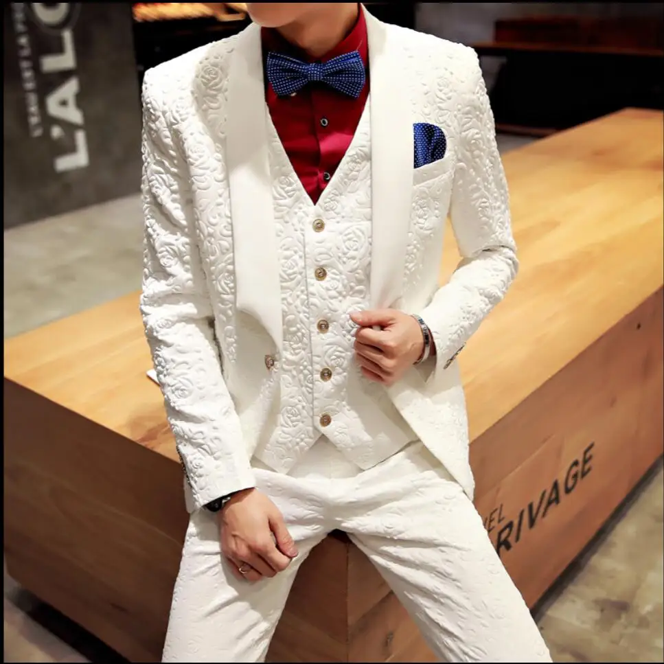 2021 New Nightclub Singer Stage Costumes Men White Applique Suit Male Slim Suit Ceremonial Banquet Wedding Formal Suits Dress
2021 New Nightclub Singer Stage Costumes Men White Applique Suit Male Slim Suit Ceremonial Banquet Wedding Formal Suits Dress