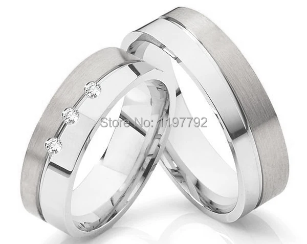 2016 tailor made silver color mens and womens titanium steel wedding band couple rings jewelry
2016 tailor made silver color mens and womens titanium steel wedding band couple rings jewelry