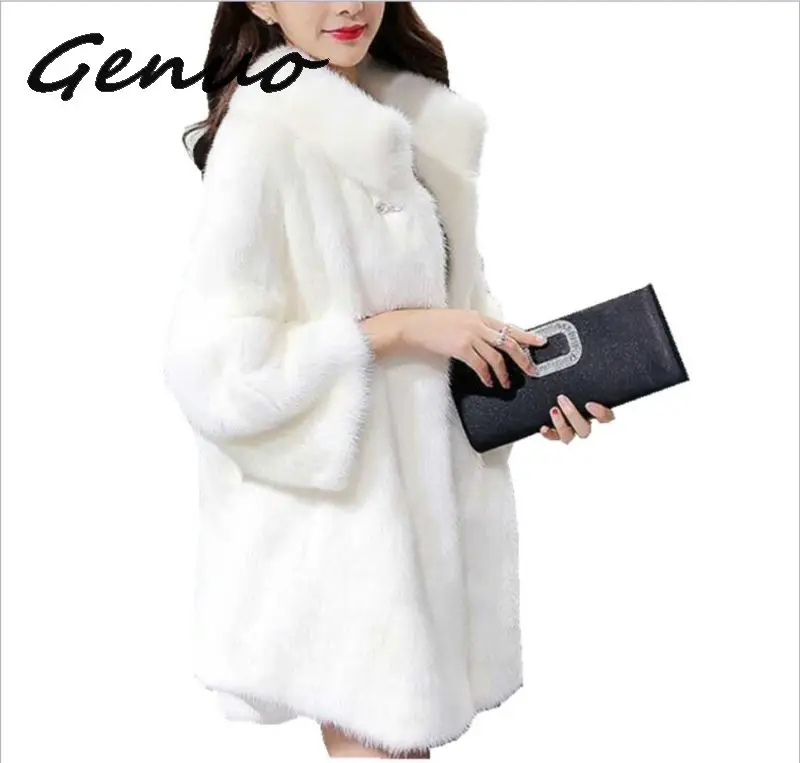 2019 autumn&winter fashion faux fur new European and American collar collar fur coat female long section mink fur large size
2019 autumn&winter fashion faux fur new European and American collar collar fur coat female long section mink fur large size