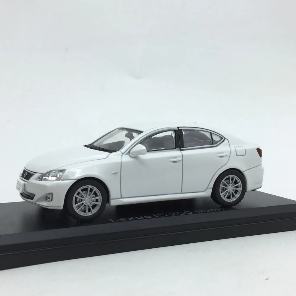 1:43 продвинутые модели автомобилей из сплава, высокая симуляция Lexus IS 250 2006, металлические Литые автомобили, игрушечные транспортные средств...
1:43 продвинутые модели автомобилей из сплава, высокая симуляция Lexus IS 250 2006, металлические Литые автомобили, игрушечные транспортные средств...