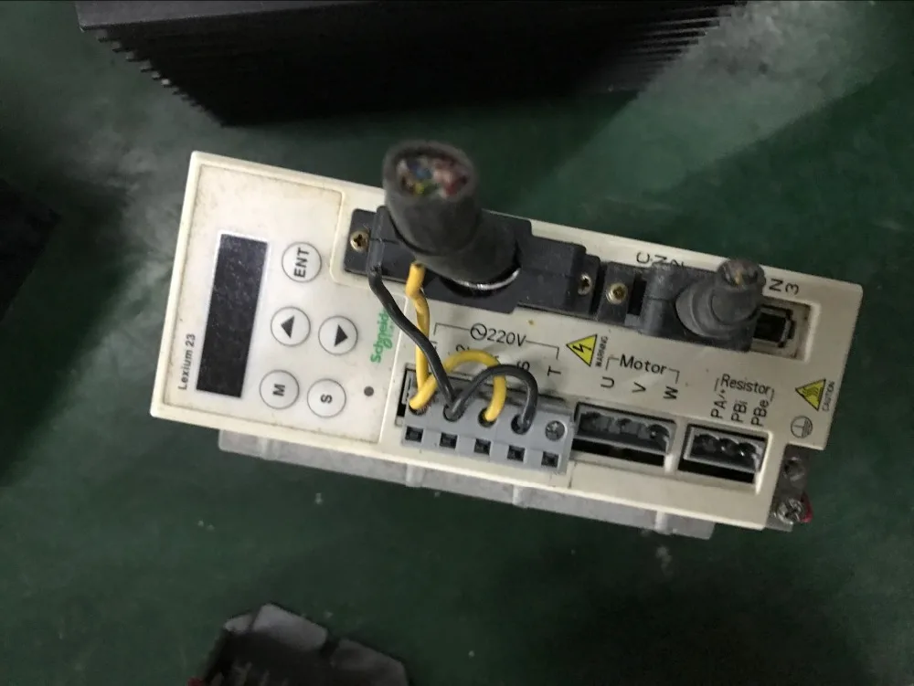 LXM23CU04M3X инвертор хороший внешний вид, 90% новый, 90 дней гарантии, в наличии БЕСПЛАТНАЯ ДОСТАВКА
LXM23CU04M3X инвертор хороший внешний вид, 90% новый, 90 дней гарантии, в наличии БЕСПЛАТНАЯ ДОСТАВКА